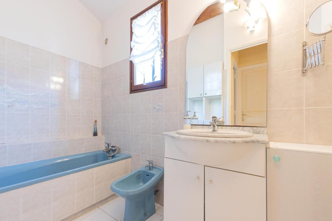 Maison Cosy Avec Petite Piscine Six-Fours-les-Plages Luaran gambar