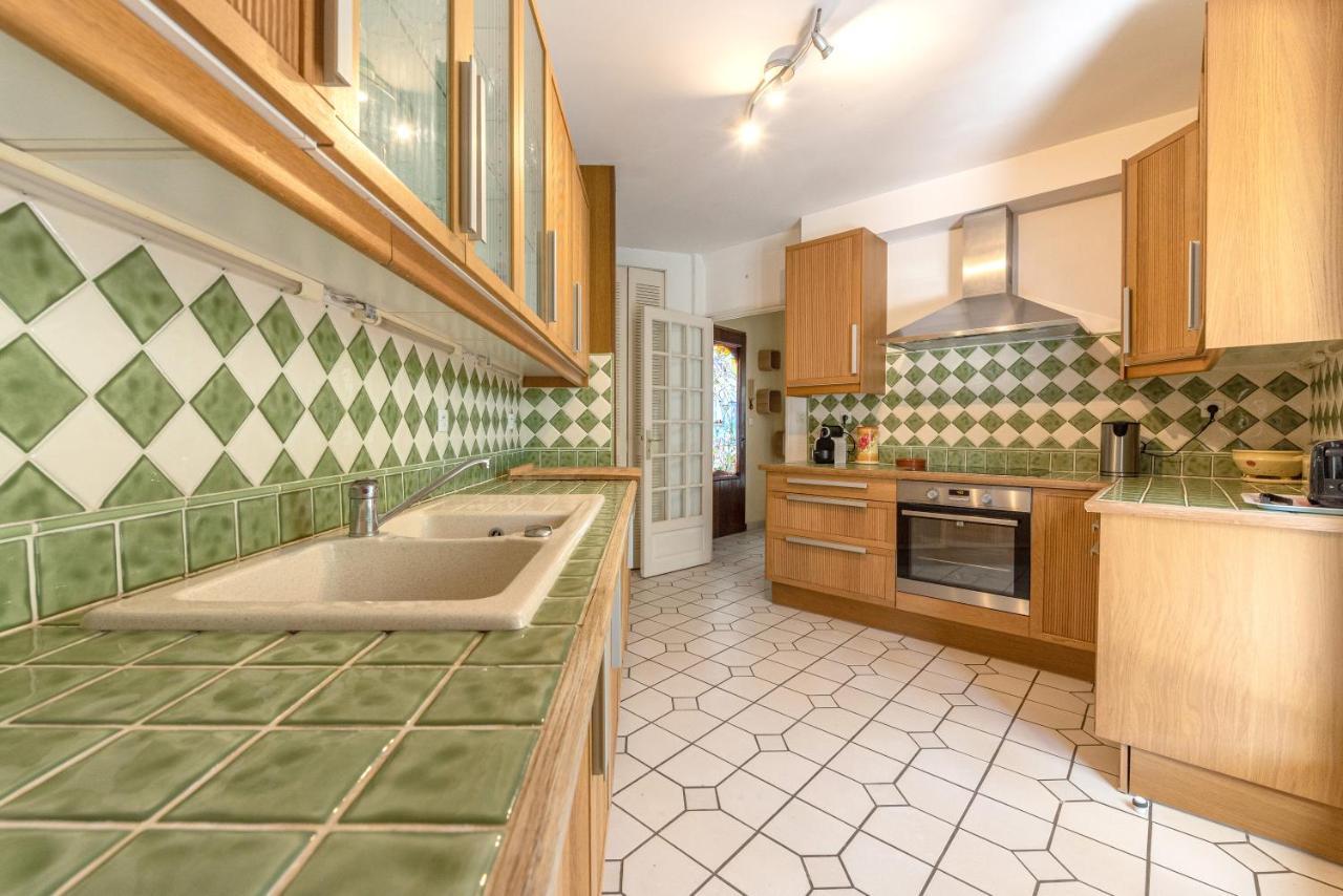 Maison Cosy Avec Petite Piscine Six-Fours-les-Plages Luaran gambar