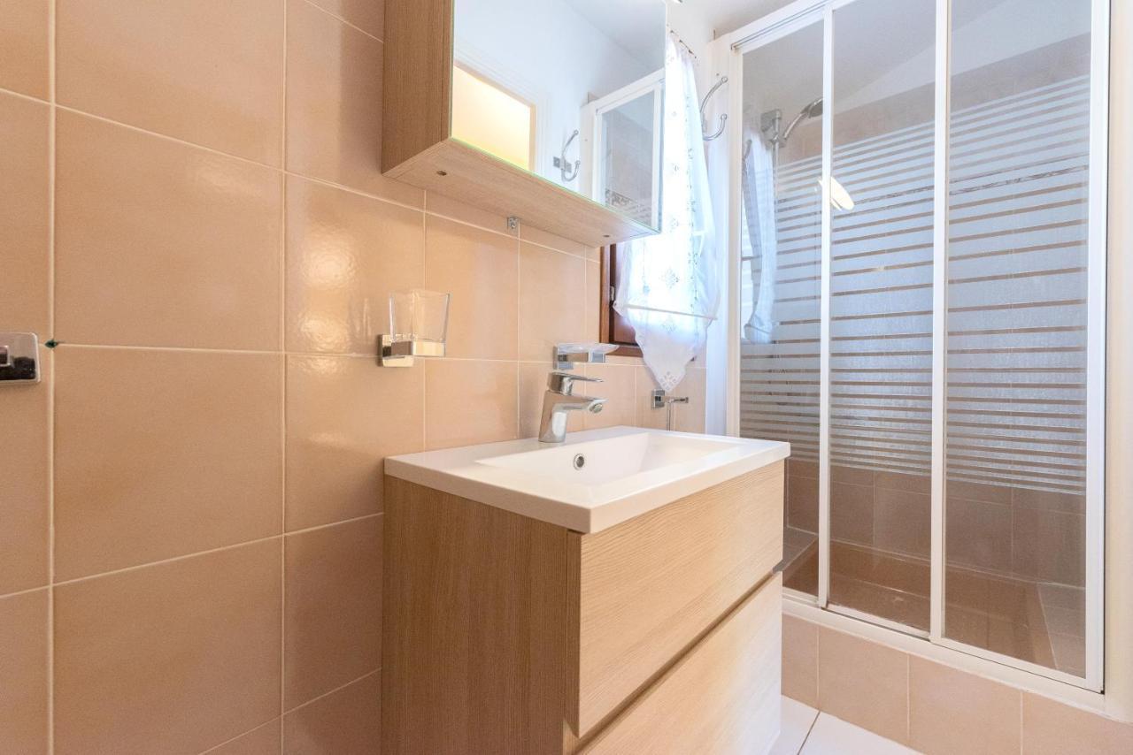 Maison Cosy Avec Petite Piscine Six-Fours-les-Plages Luaran gambar